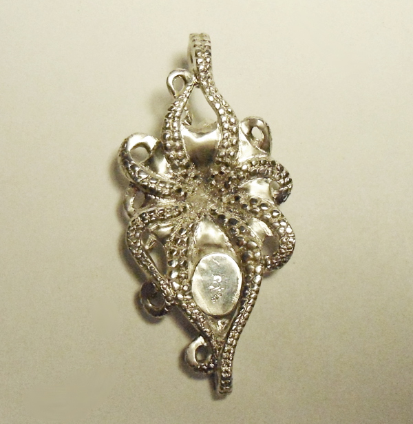 oktopus-kettenanhaenger-silber-mondstein.jpg